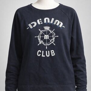 Women’s sweatshirt